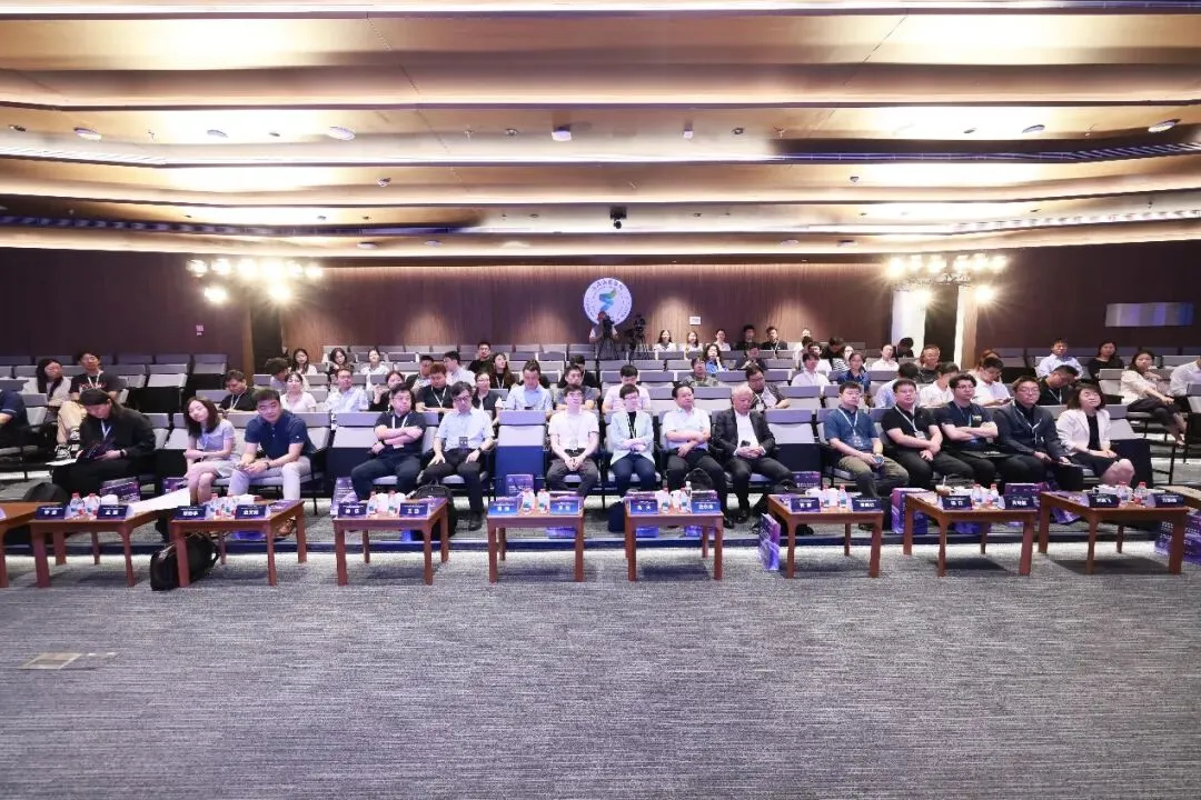 《2025世界人工智能大会分会场暨气候变化国家评估报告研讨会 成功举办》配图