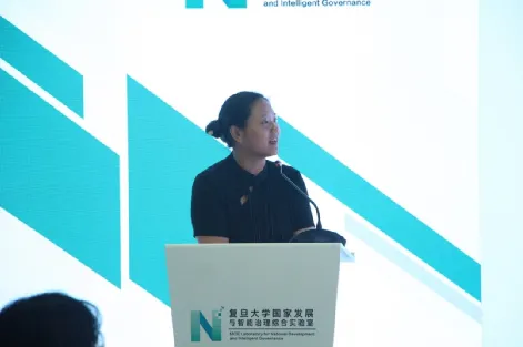 《首届“国家发展与智能治理前沿探索”暑期学校 圆满结束》配图